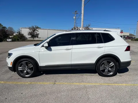 More photos of 2021 Volkswagen Tiguan 2.0T SEL FWD at EZ Car Connection, KY