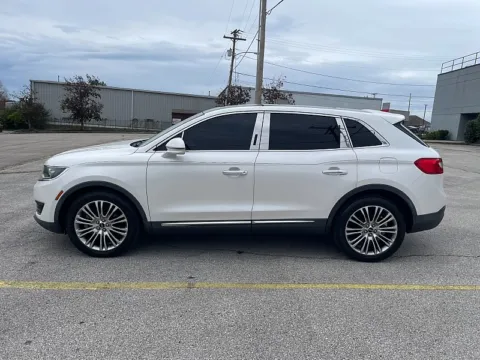 More photos of 2018 Lincoln MKX 4d SUV FWD Reserve 3.7L at EZ Car Connection, KY