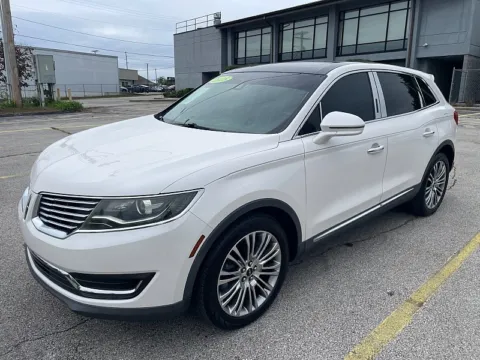 Another view of 2018 Lincoln MKX 4d SUV FWD Reserve 3.7L for sale in Frankfort, KY at EZ Car Connection