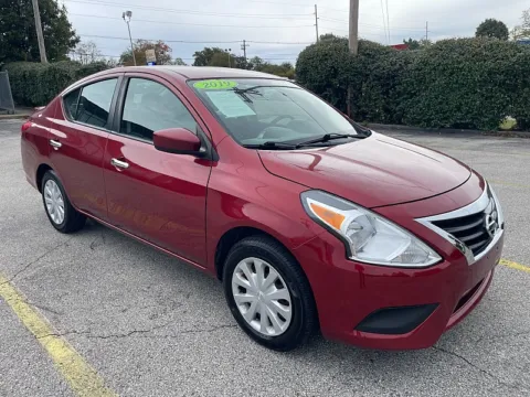 Red 2019 Nissan Versa 4d Sedan SV for sale in Frankfort, KY