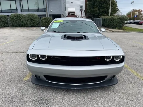 Photos of 2021 Dodge Challenger R/T Scat Pack RWD for sale in Frankfort, KY at EZ Car Connection