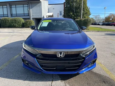 Photos of 2022 Honda Accord Sedan Sport SE 1.5T CVT for sale in Frankfort, KY at EZ Car Connection