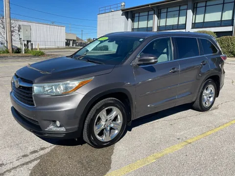 Another view of 2015 Toyota Highlander 4d SUV AWD Limited for sale in Frankfort, KY at EZ Car Connection