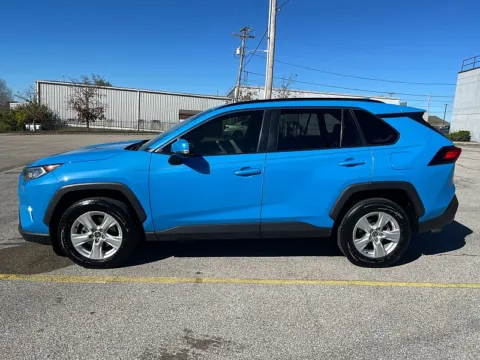 More photos of 2021 Toyota RAV4 XLE FWD at EZ Car Connection, KY