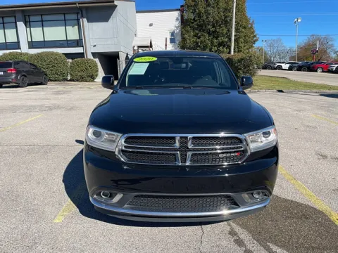 Photos of 2020 Dodge Durango 4d SUV AWD SXT for sale in Frankfort, KY at EZ Car Connection