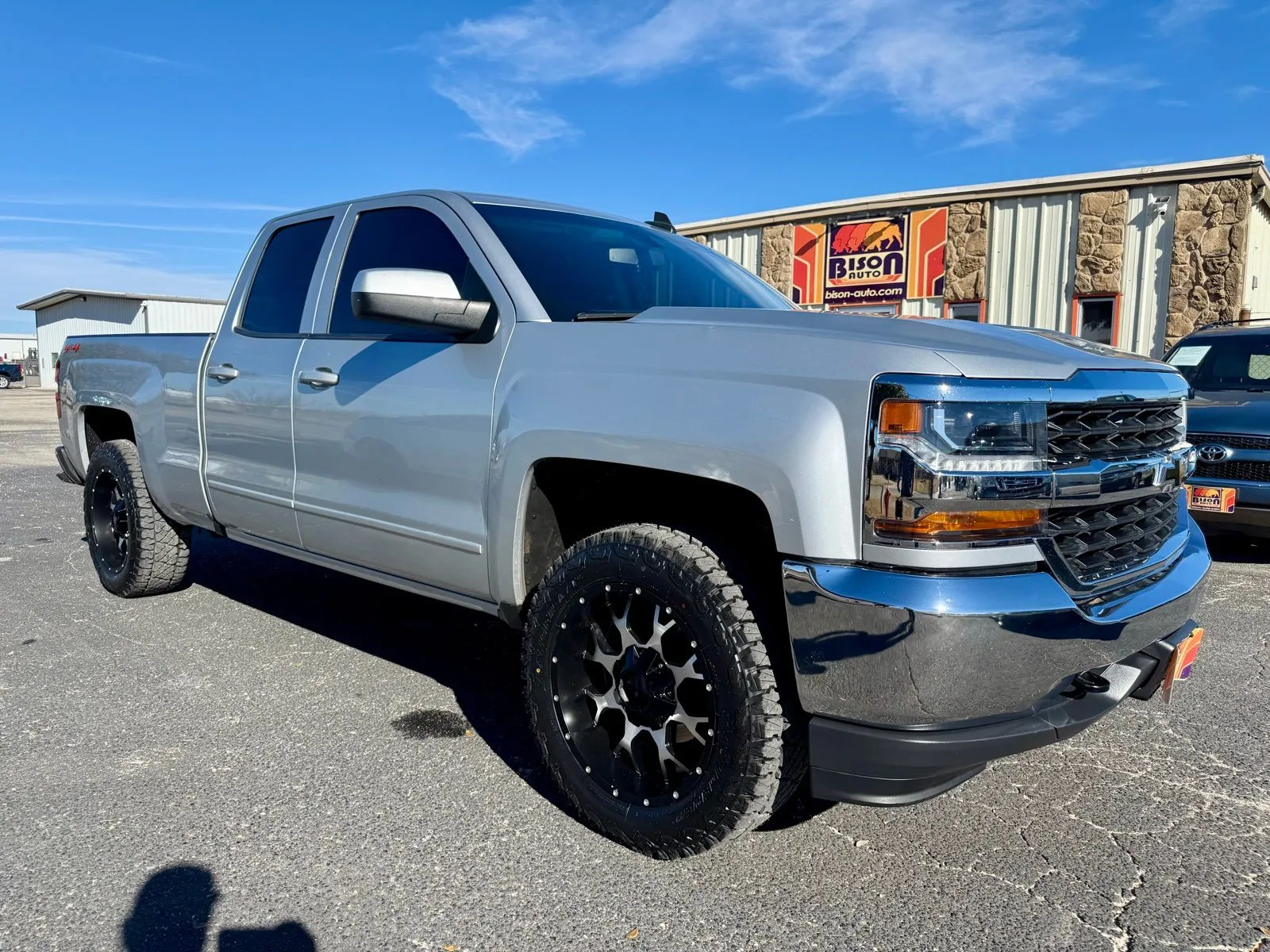 2019 Chevrolet Silverado 1500 LD LT's photo