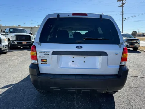 More photos of 2007 Ford Escape XLT at BISON AUTO, TX