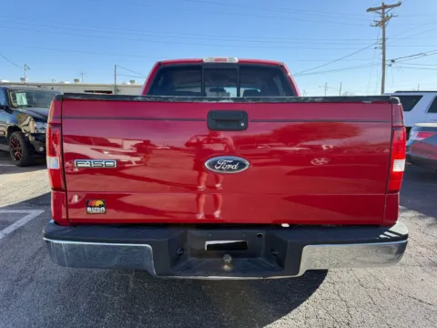 More photos of 2004 Ford F-150 XLT at BISON AUTO, TX