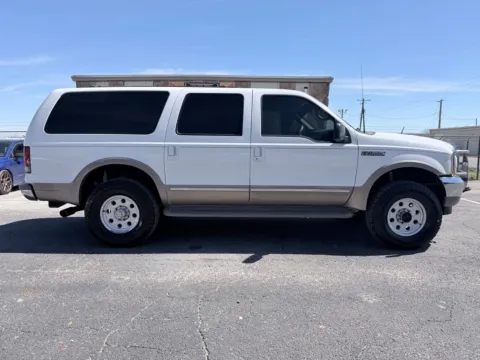 Photos of 2002 Ford Excursion Limited for sale in Abilene, TX at BISON AUTO