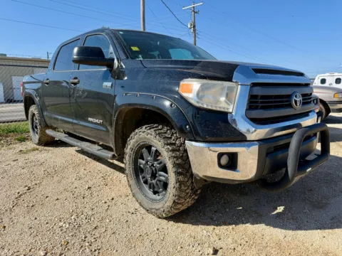 Black 2015 Toyota Tundra SR5 for sale in Abilene, TX