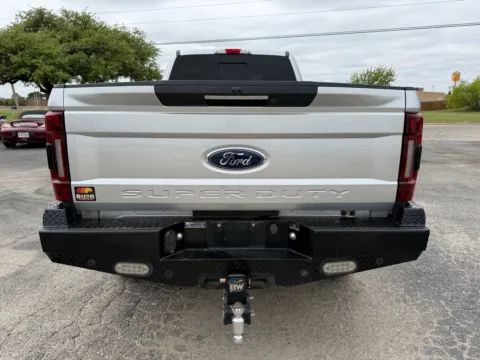 More photos of 2019 Ford F-350SD Lariat at BISON AUTO, TX