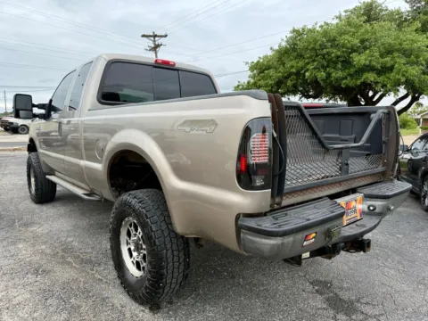 More photos of 2006 Ford F-350SD Supercab 4X4 at BISON AUTO, TX
