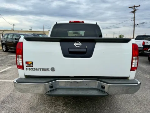 More photos of 2016 Nissan Frontier S at BISON AUTO, TX