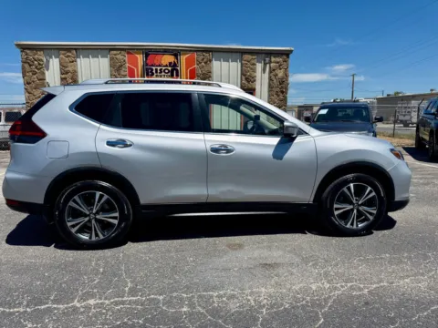 Photos of 2020 Nissan Rogue SV for sale in Abilene, TX at BISON AUTO