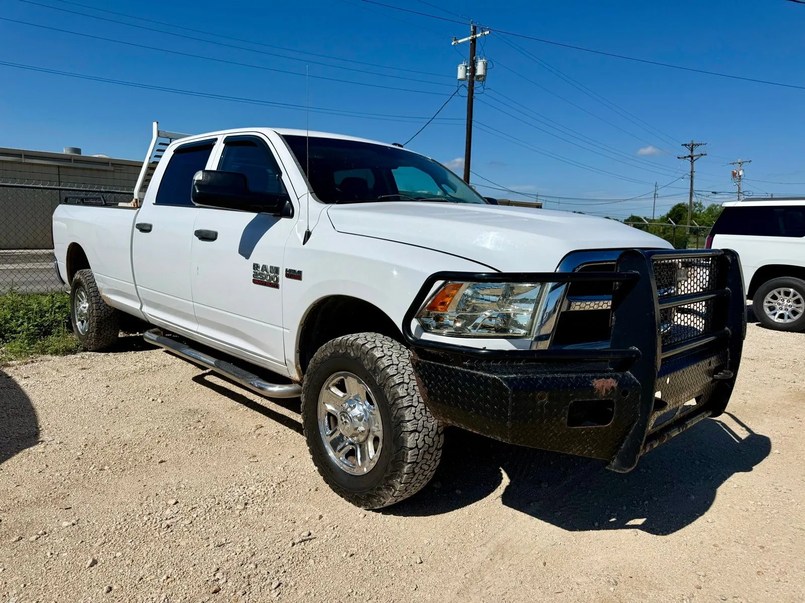 2015 RAM 2500 Tradesman 4X4 Crew Cab LWB's photo