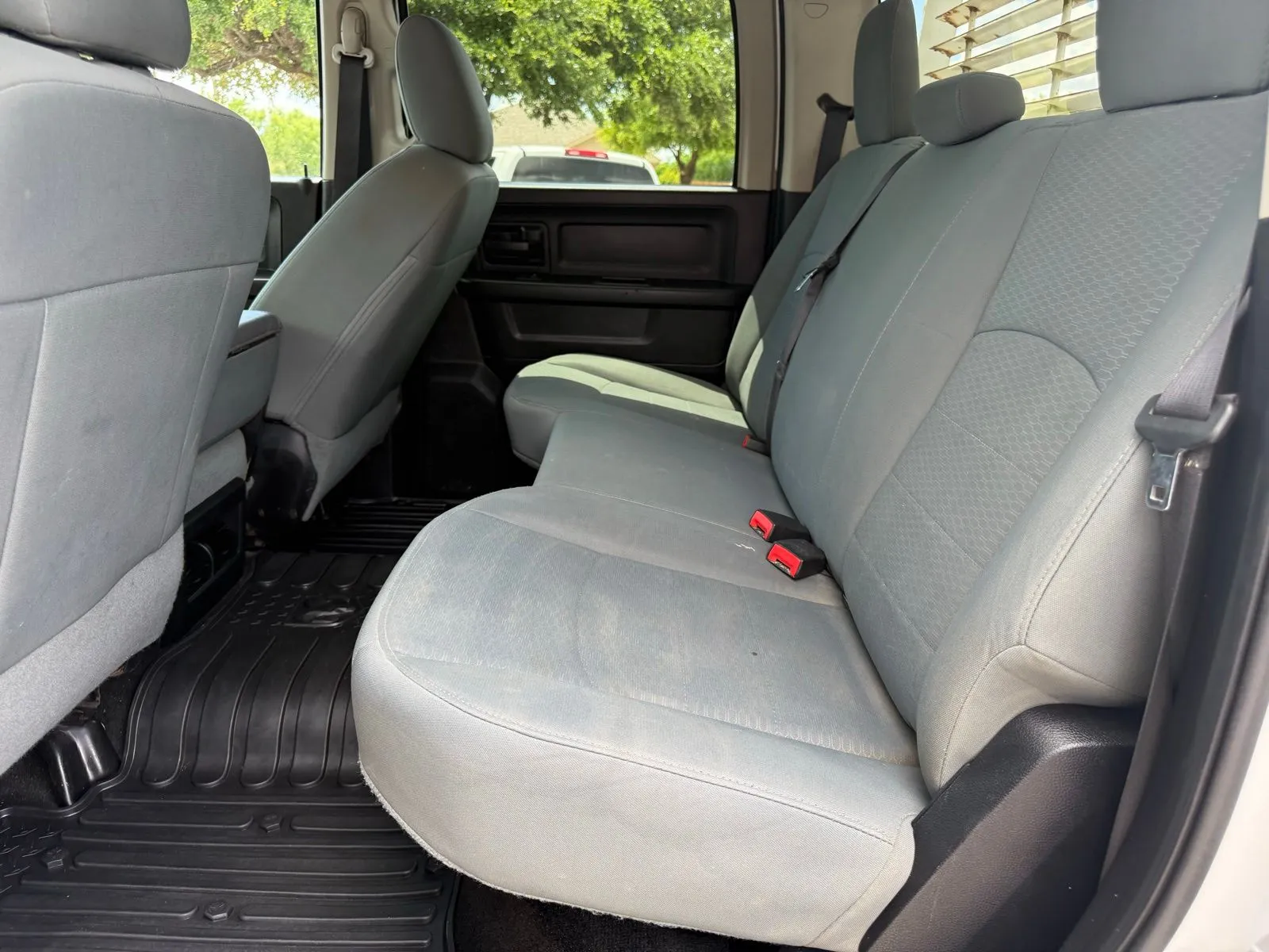 2015 RAM Ram 2500 Pickup Tradesman - Photo 13