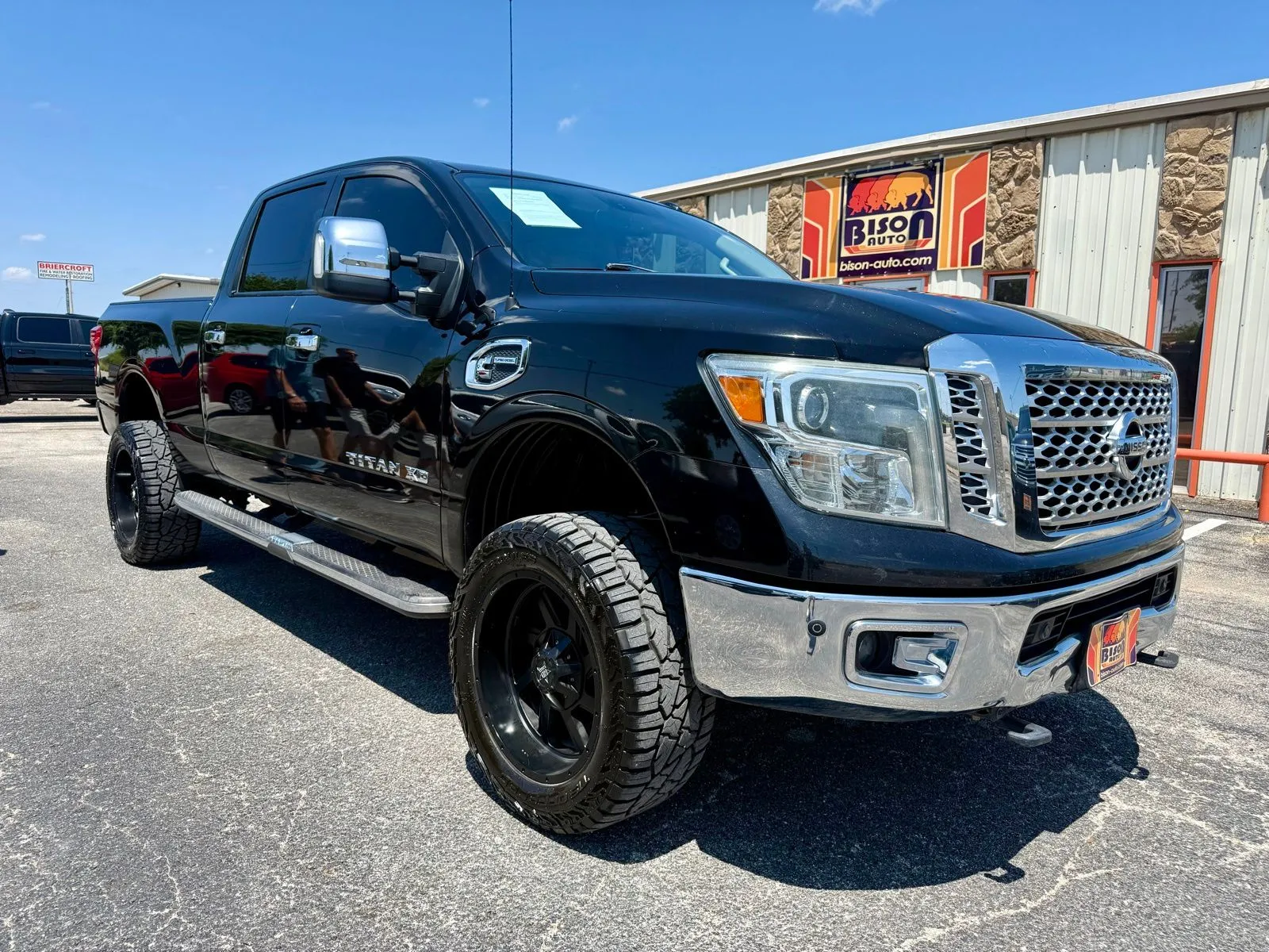 2016 Nissan Titan XD SL Diesel Crew Cab 4x4 SWB's photo