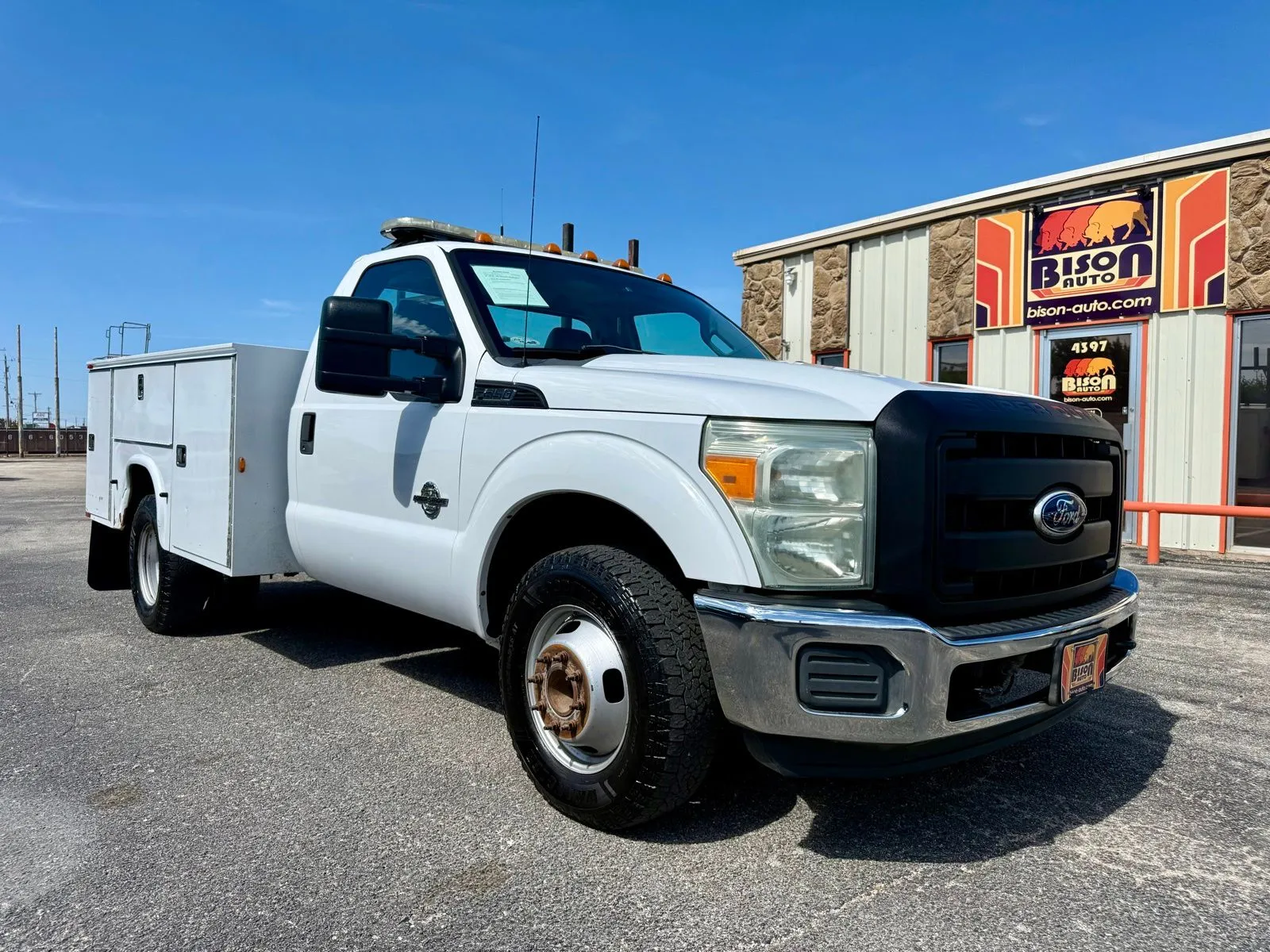 2011 Ford F-350's photo