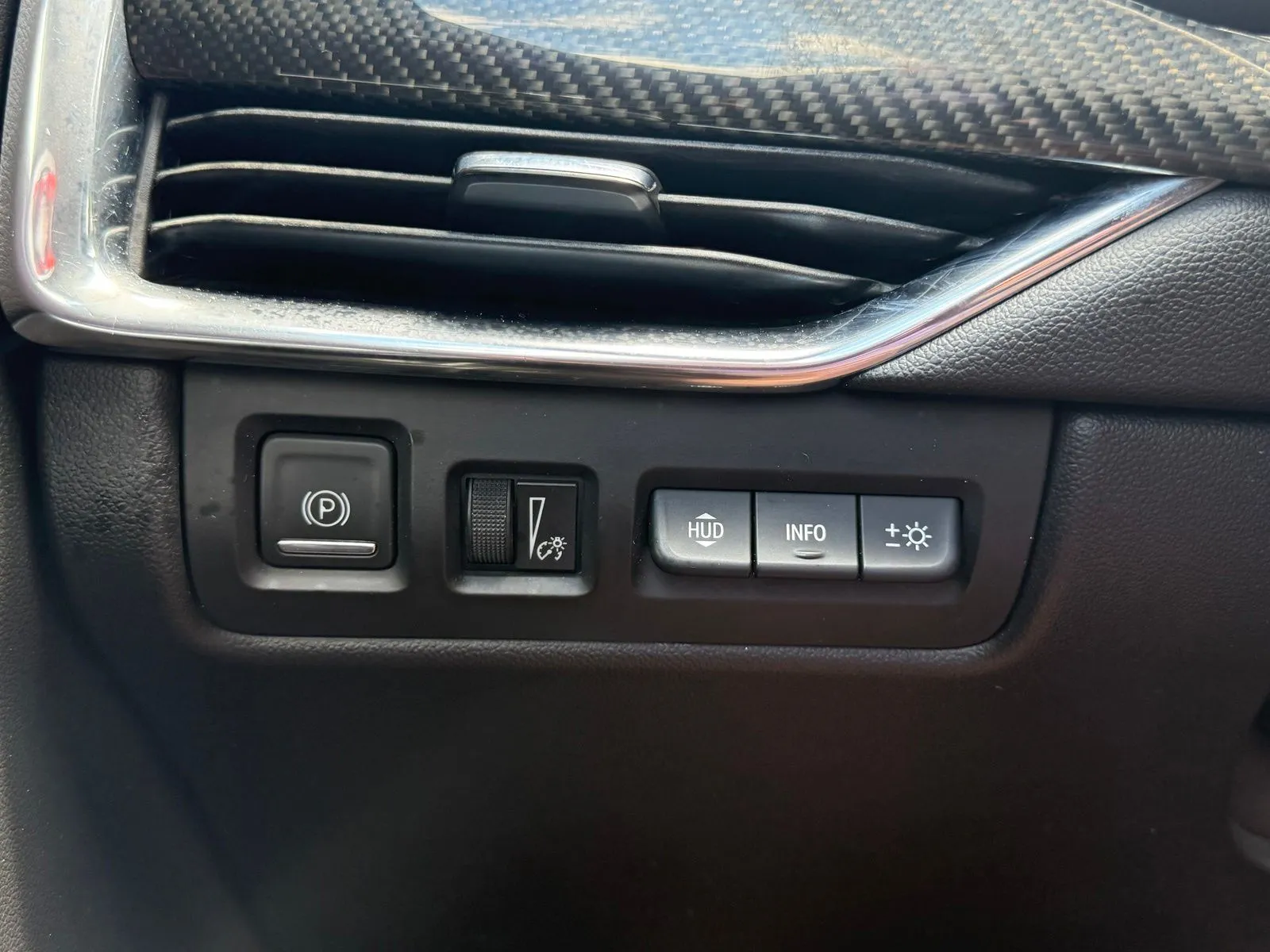 2020 Cadillac XT4 Sport - Photo 23