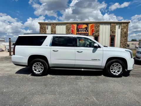 Photos of 2016 GMC Yukon XL SLT for sale in Abilene, TX at BISON AUTO