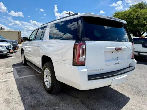 More photos of 2016 GMC Yukon XL SLT at BISON AUTO, TX
