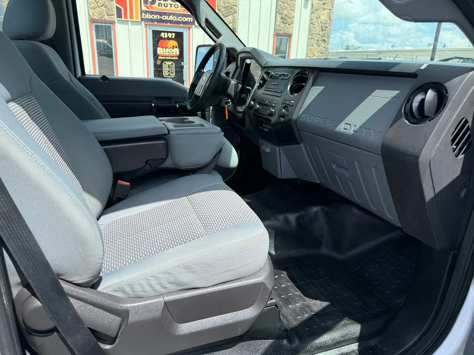 2016 Ford F-350 Super Duty Chassis Cab XL - Photo 13