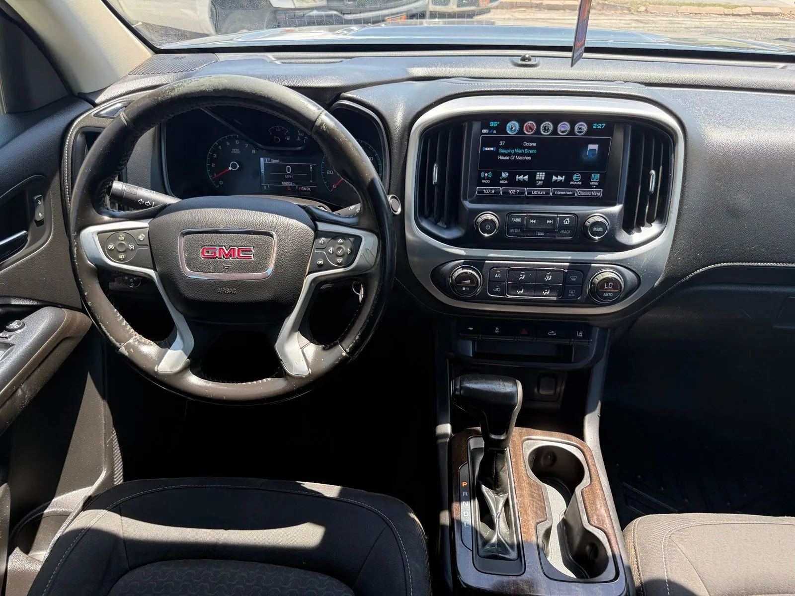 2018 GMC Canyon SLE - Photo 17