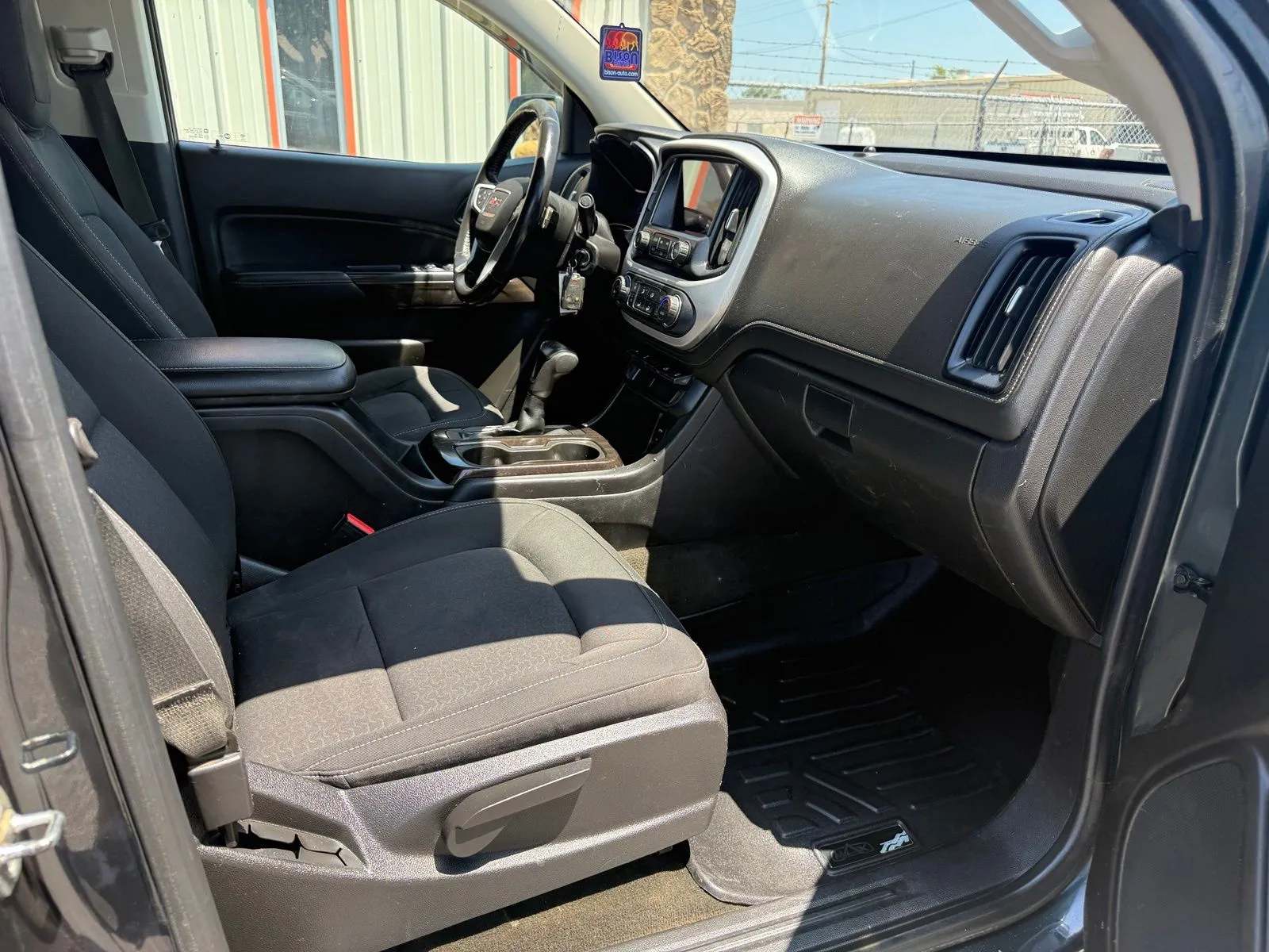 2018 GMC Canyon SLE - Photo 15