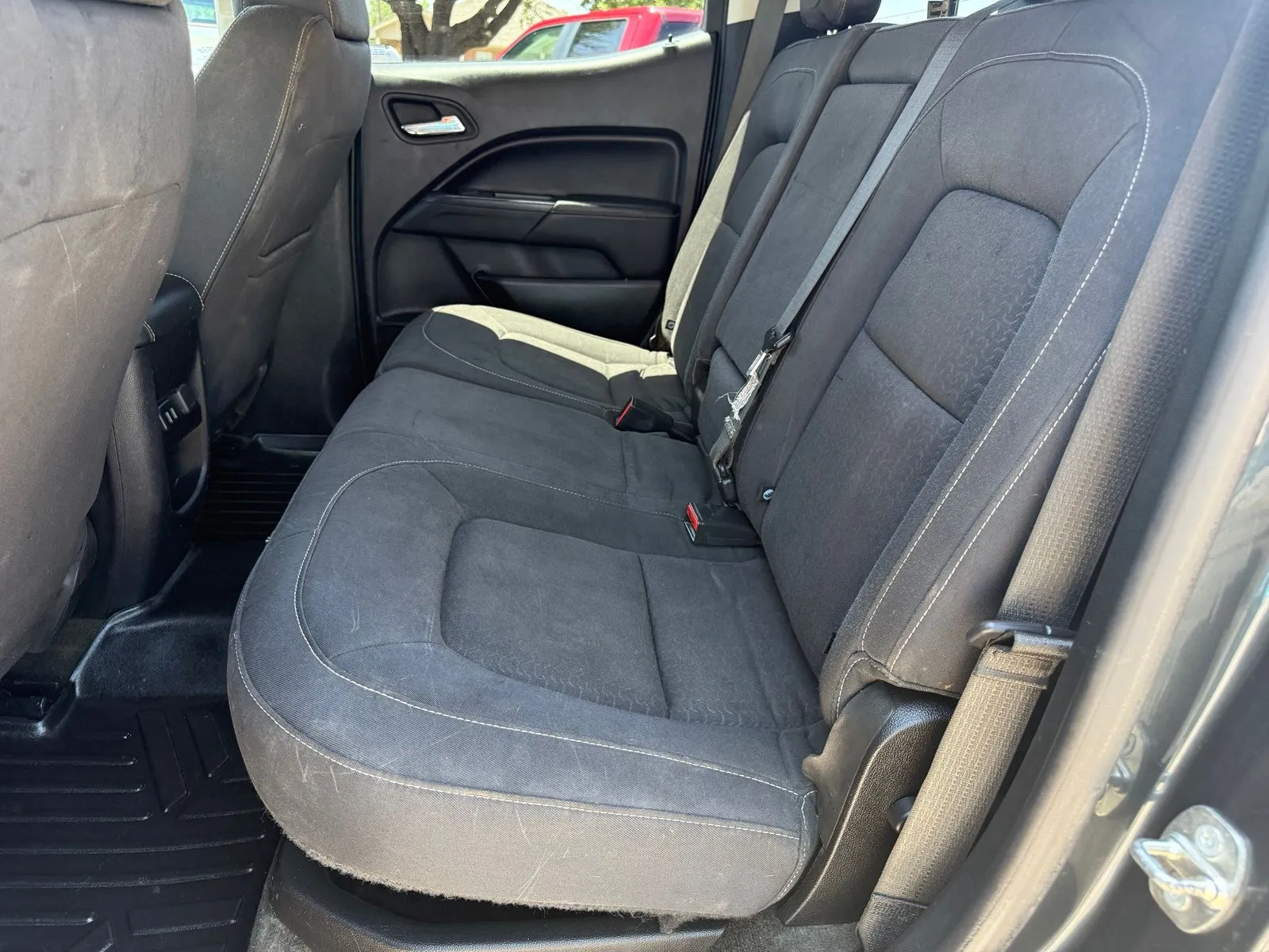 2018 GMC Canyon SLE - Photo 14