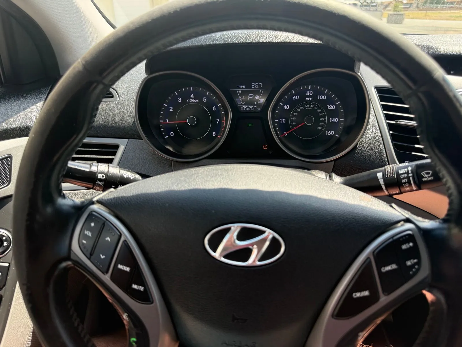 2015 Hyundai Elantra Limited - Photo 19