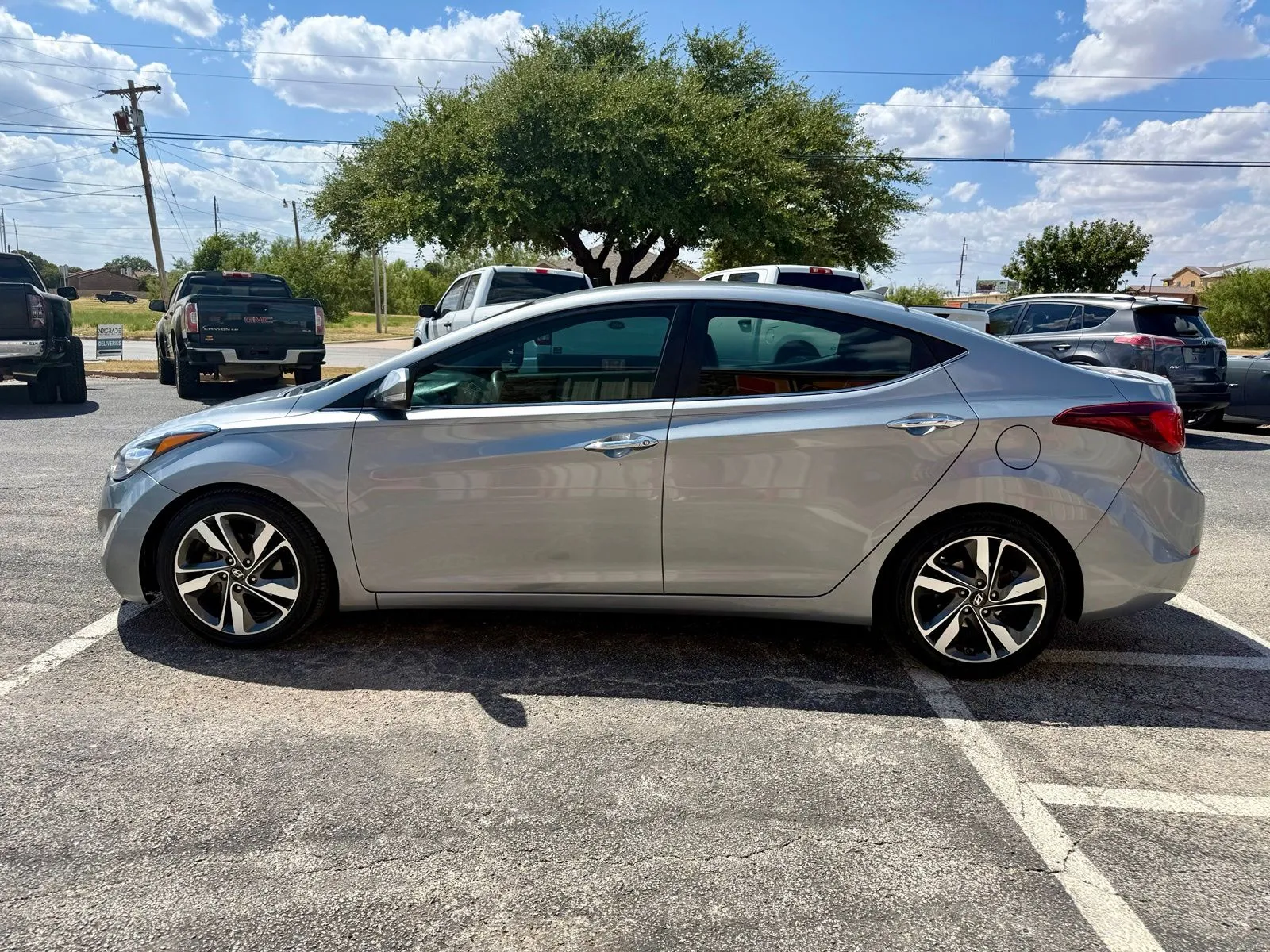 2015 Hyundai Elantra Limited - Photo 6