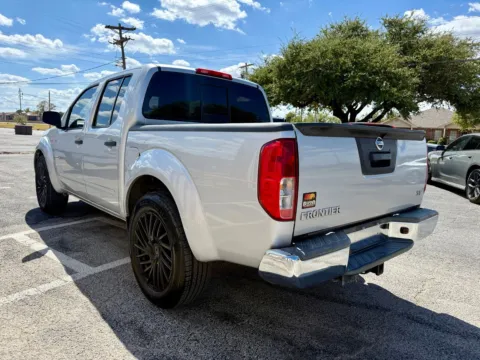 More photos of 2019 Nissan Frontier SV at BISON AUTO, TX