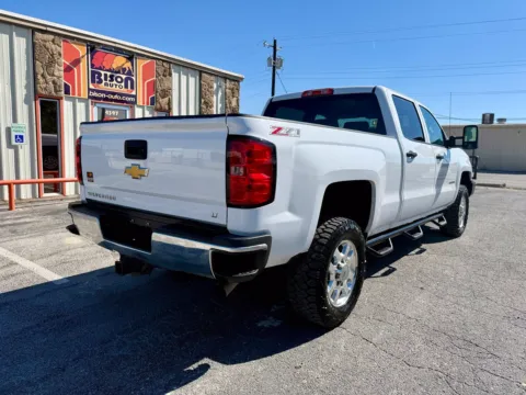 Another view of 2015 Chevrolet Silverado 2500 HD LT for sale in Abilene, TX at BISON AUTO