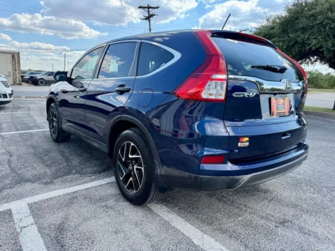 More photos of 2016 Honda CR-V SE at BISON AUTO, TX