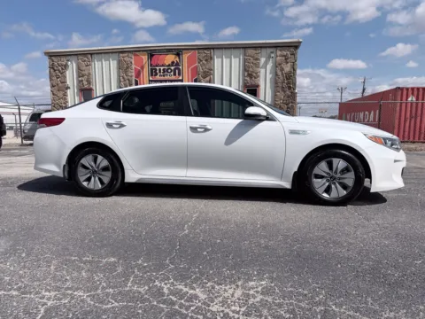 Photos of 2017 Kia Optima Hybrid for sale in Abilene, TX at BISON AUTO