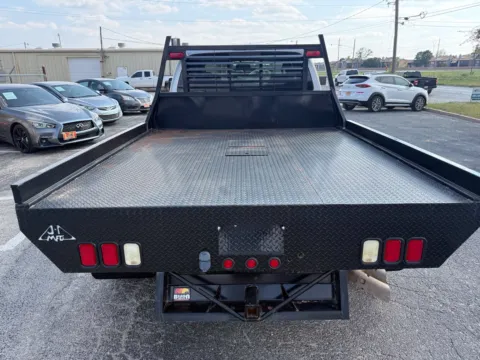 More photos of 2009 Ford F-450SD XLT at BISON AUTO, TX