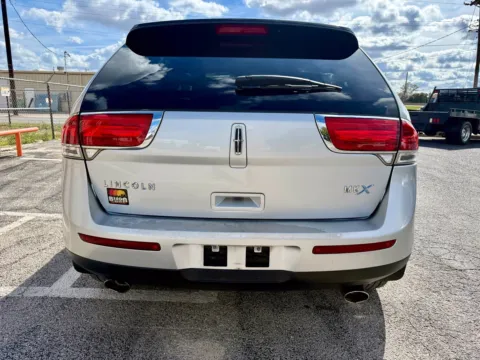 More photos of 2013 Lincoln MKX at BISON AUTO, TX