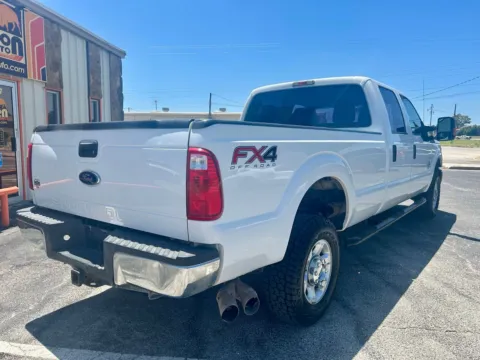 Another view of 2016 Ford F-350 Crew Cab 4X4 XL for sale in Abilene, TX at BISON AUTO
