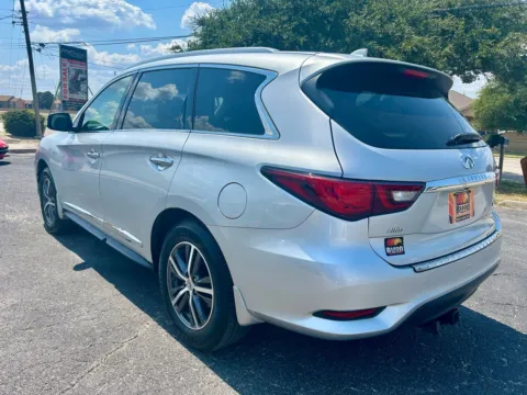 More photos of 2019 INFINITI QX60 LUXE at BISON AUTO, TX