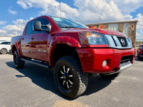 Red 2014 Nissan Titan PRO-4X Crew Cab for sale in Abilene, TX