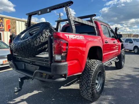 Another view of 2017 Toyota Tacoma TRD Off-Road for sale in Abilene, TX at BISON AUTO