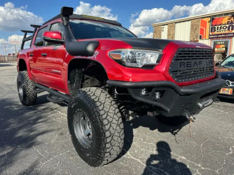 Red 2017 Toyota Tacoma TRD Off-Road for sale in Abilene, TX