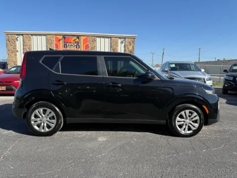 Photos of 2020 Kia Soul LX for sale in Abilene, TX at BISON AUTO