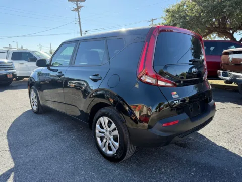 More photos of 2020 Kia Soul LX at BISON AUTO, TX