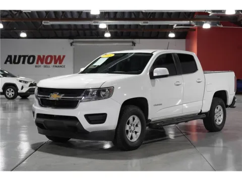 White 2015 Chevrolet Colorado Crew Cab Work Truck Pickup 4D 5 ft for sale in Indio, CA