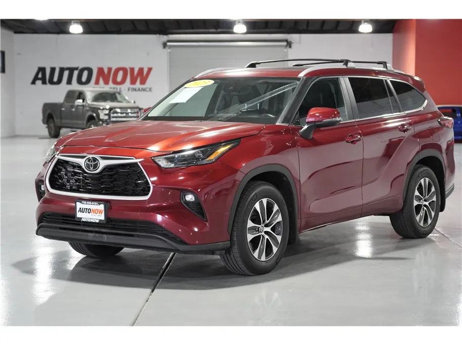 Red 2023 Toyota Highlander XLE Sport Utility 4D for sale in Indio, CA