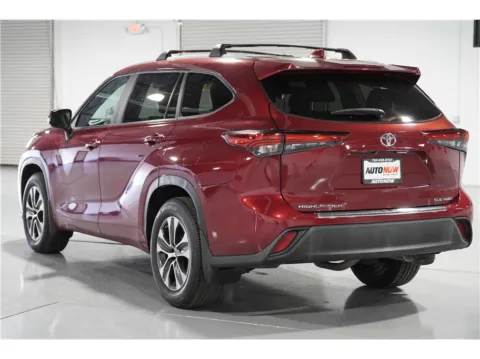 Another view of 2023 Toyota Highlander XLE Sport Utility 4D for sale in Indio, CA at AutoNow