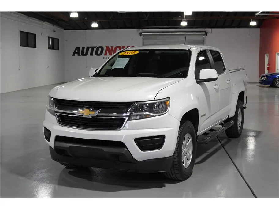 White 2015 Chevrolet Colorado Crew Cab Work Truck Pickup 4D 5 ft for sale in Indio, CA