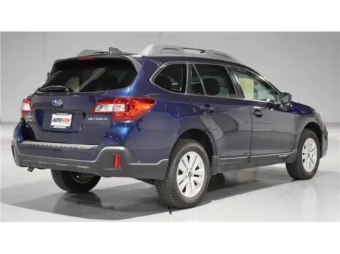 More photos of 2018 Subaru Outback 2.5i Premium Wagon 4D at AutoNow, CA