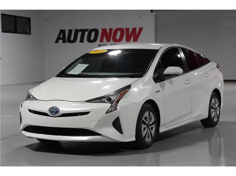 White 2018 Toyota Prius Two Hatchback 4D for sale in Indio, CA